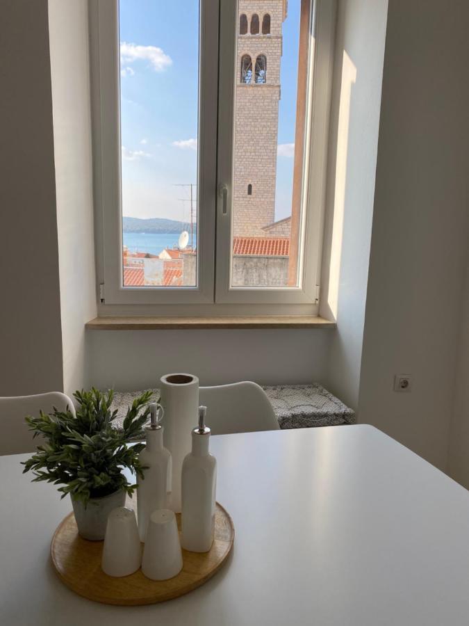 Sea View Flat In Central Pula Exterior foto